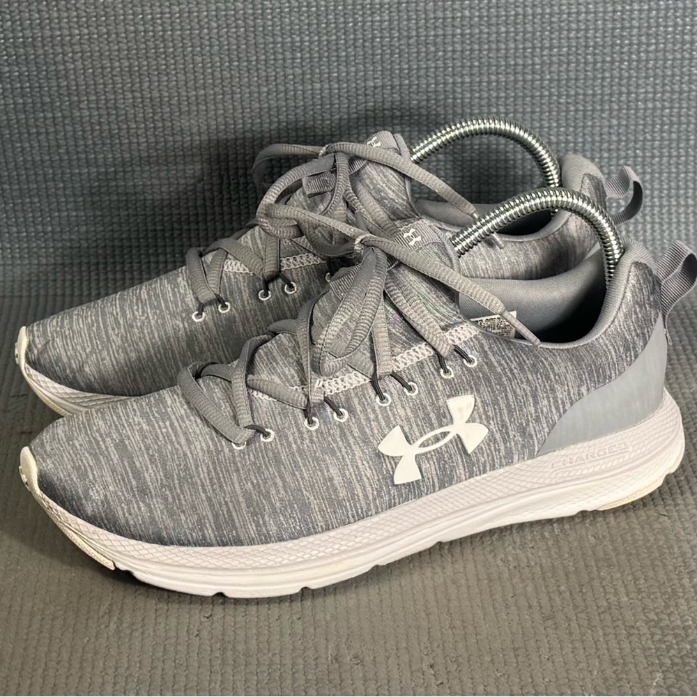 Under Armour Women’s UA Charged 3023566-101 Gray Running‎ Shoes Size 9.5